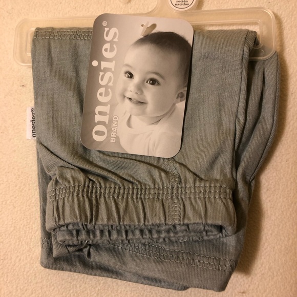 Large bundle of newborn BOYS - Picture 3 of 6